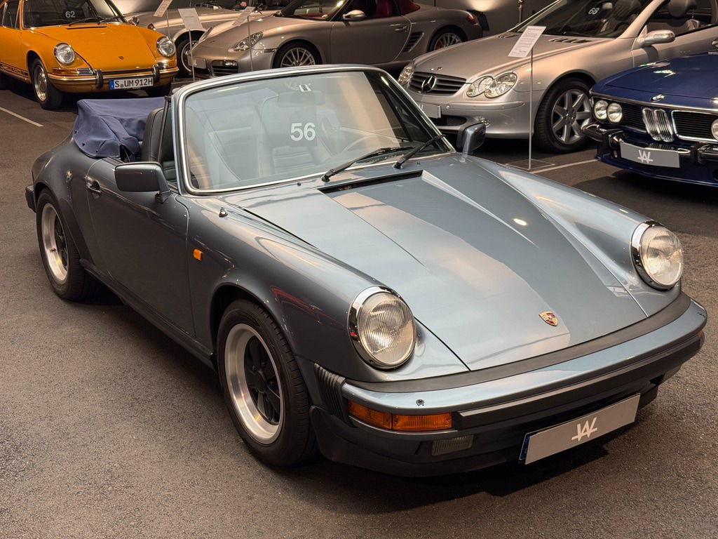 Porsche 911 Carrera 3.2