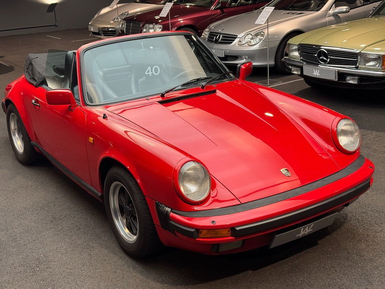 Porsche 911 Carrera 3.2