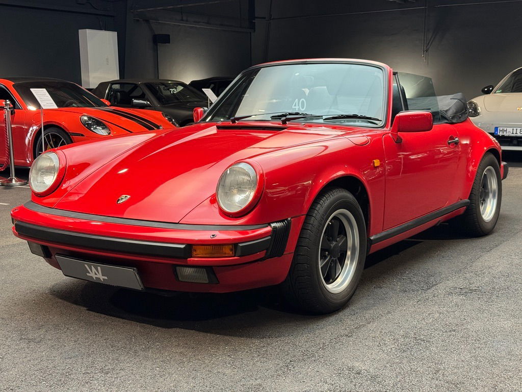 Porsche 911 Carrera 3.2