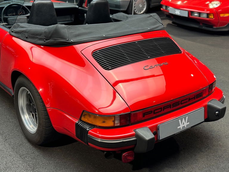 Porsche 911 Carrera 3.2