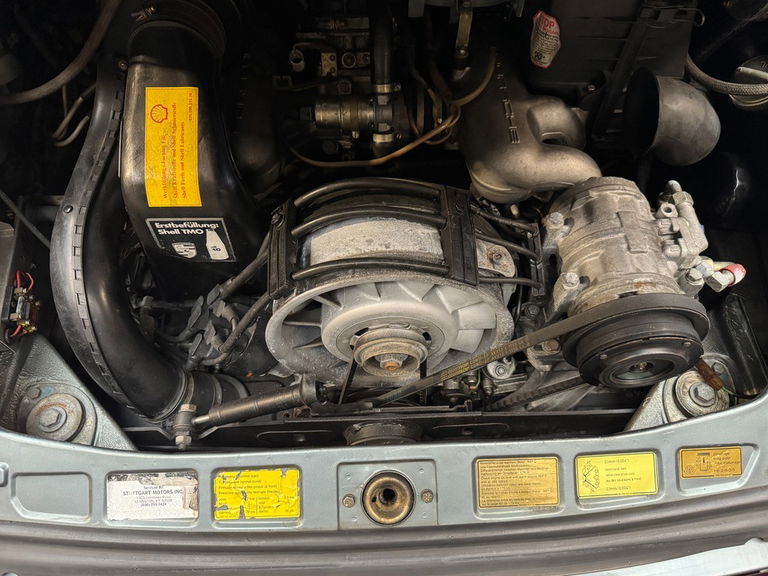 Porsche 911 Carrera 3.2