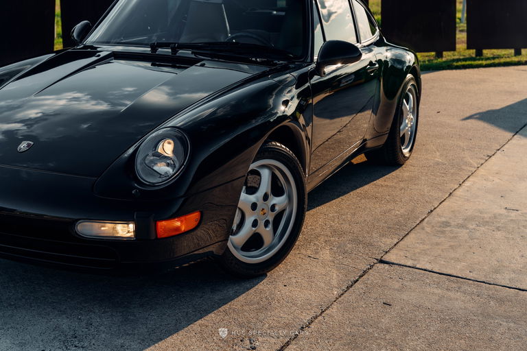 Porsche 993 Carrera 4