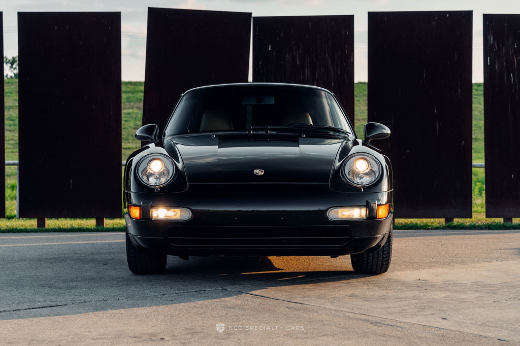 Porsche 993 Carrera 4