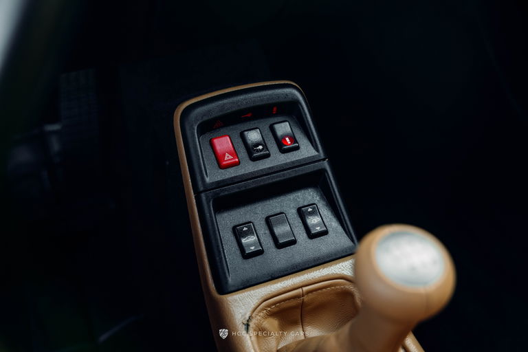 Porsche 993 Carrera 4