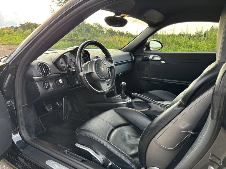 Porsche 987 Cayman S