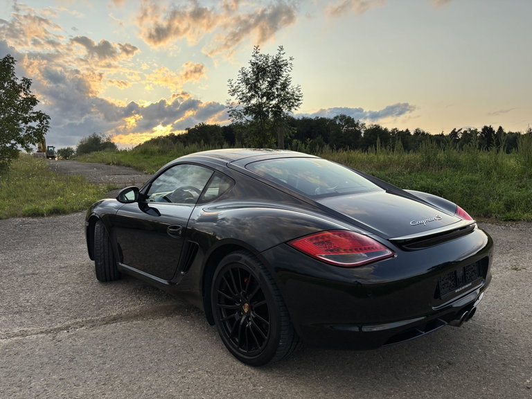 Porsche 987 Cayman S