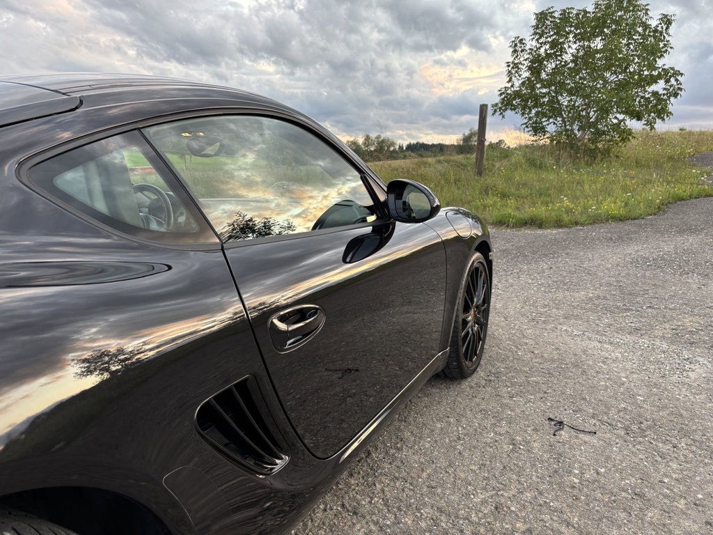 Porsche 987 Cayman S