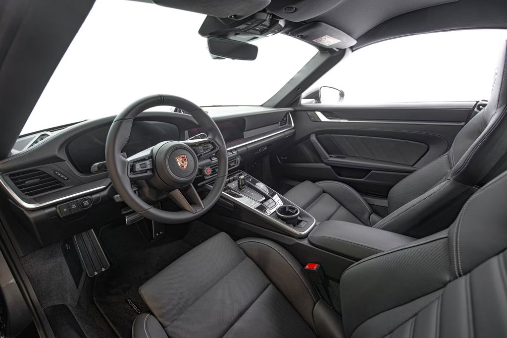 Porsche 992.2 Carrera GTS