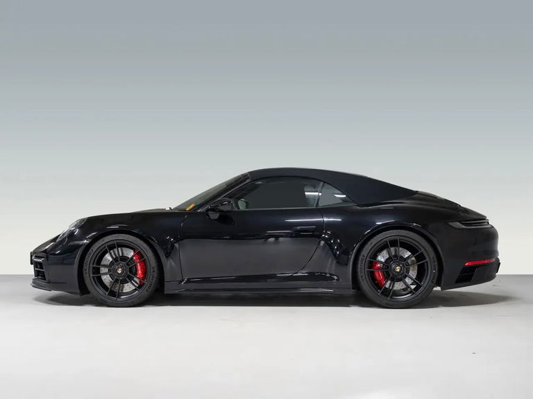 Porsche 992 Carrera GTS