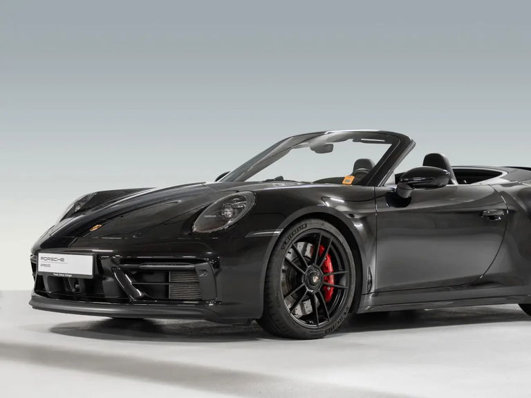 Porsche 992 Carrera GTS