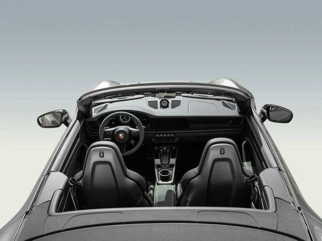 Porsche 992 Carrera GTS