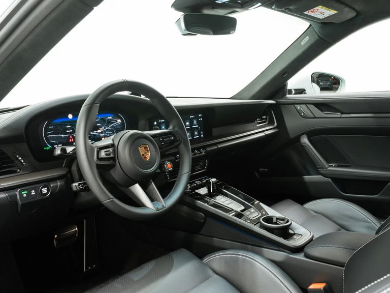 Porsche 992.2 Carrera