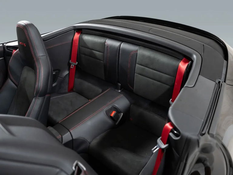 Porsche 992 Carrera GTS