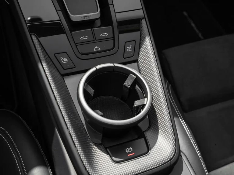 Porsche 992 Carrera GTS