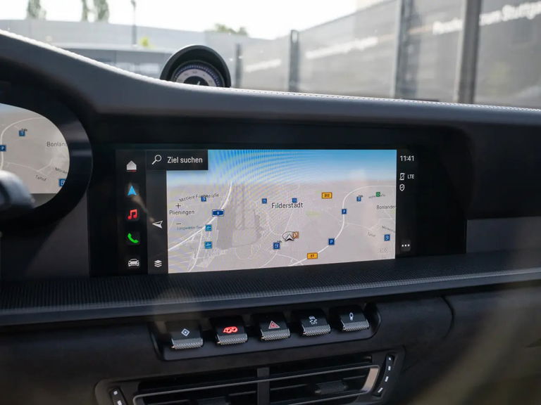 Porsche 992 Carrera GTS