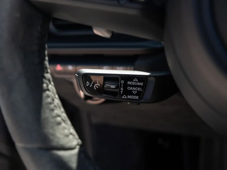 Porsche 992 Carrera GTS