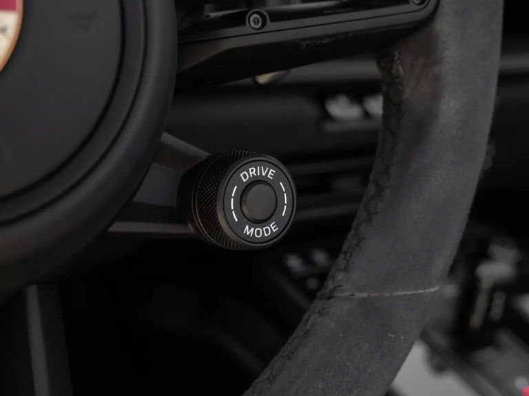 Porsche 992 Carrera GTS