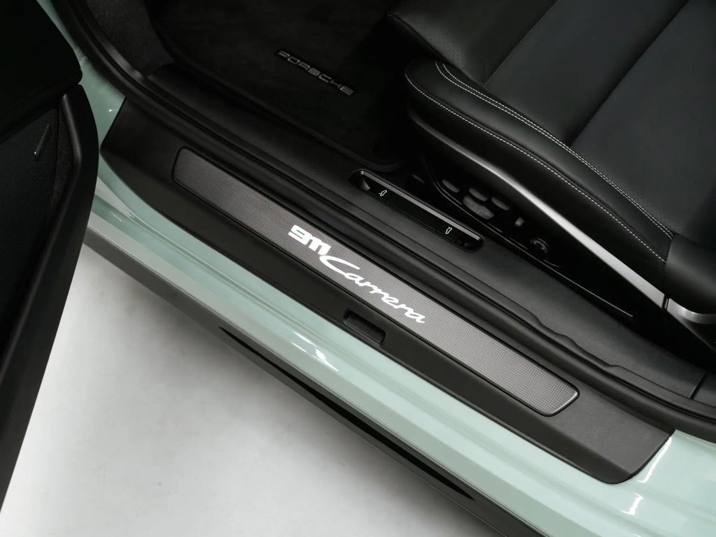 Porsche 992.2 Carrera