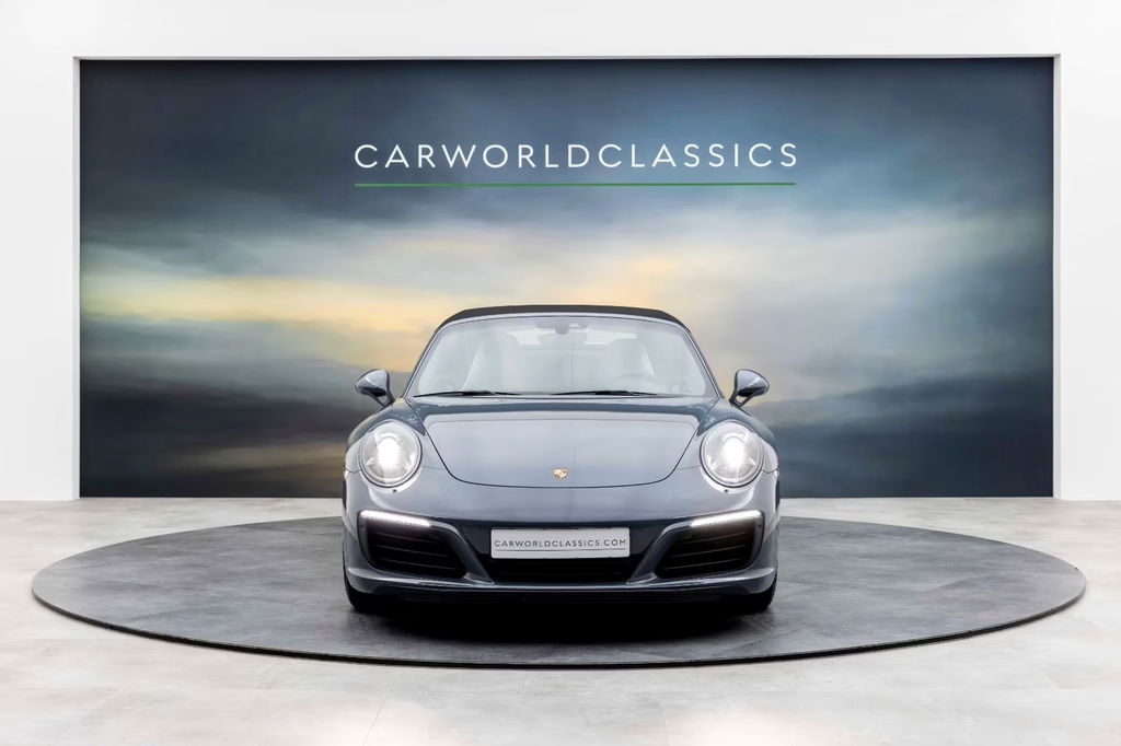 Porsche 991 Carrera 4