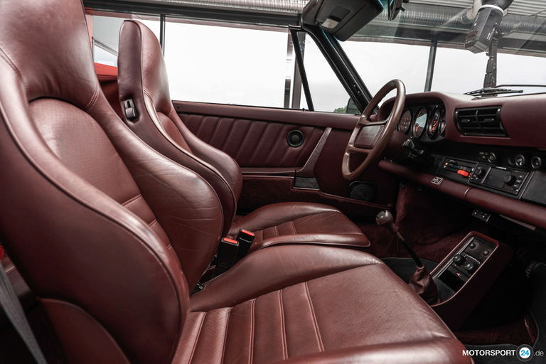 Porsche 911 Carrera 3.2