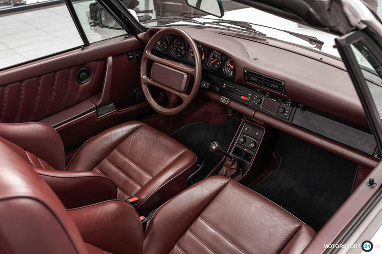 Porsche 911 Carrera 3.2