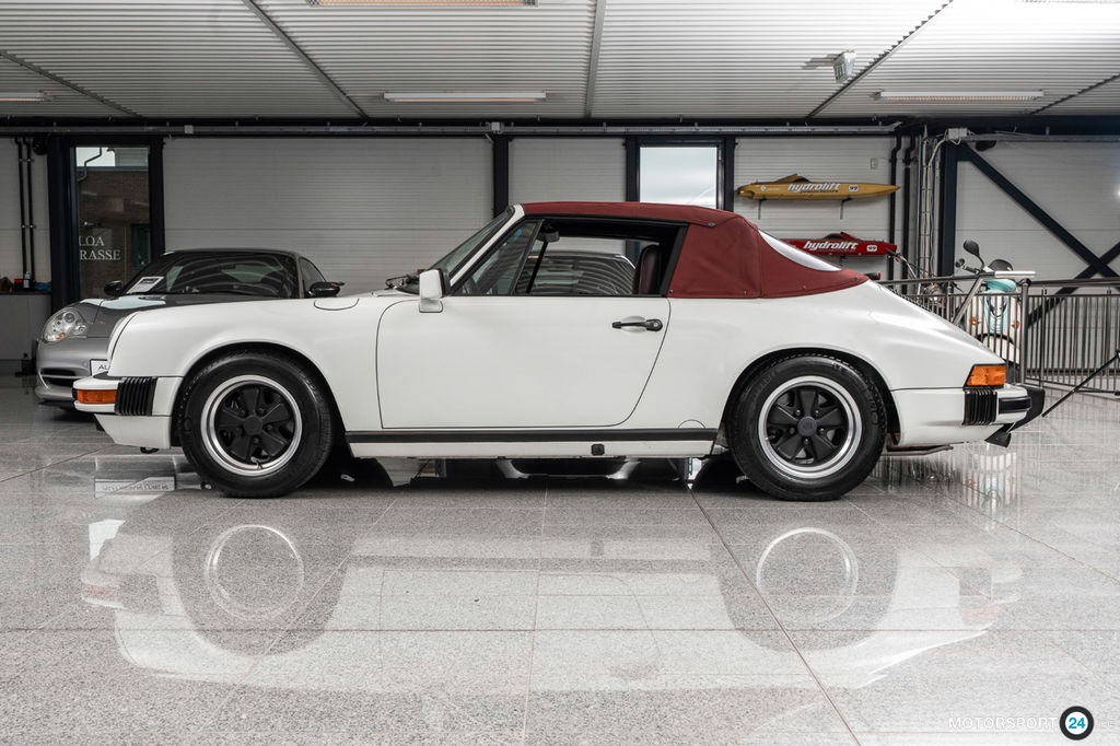 Porsche 911 Carrera 3.2