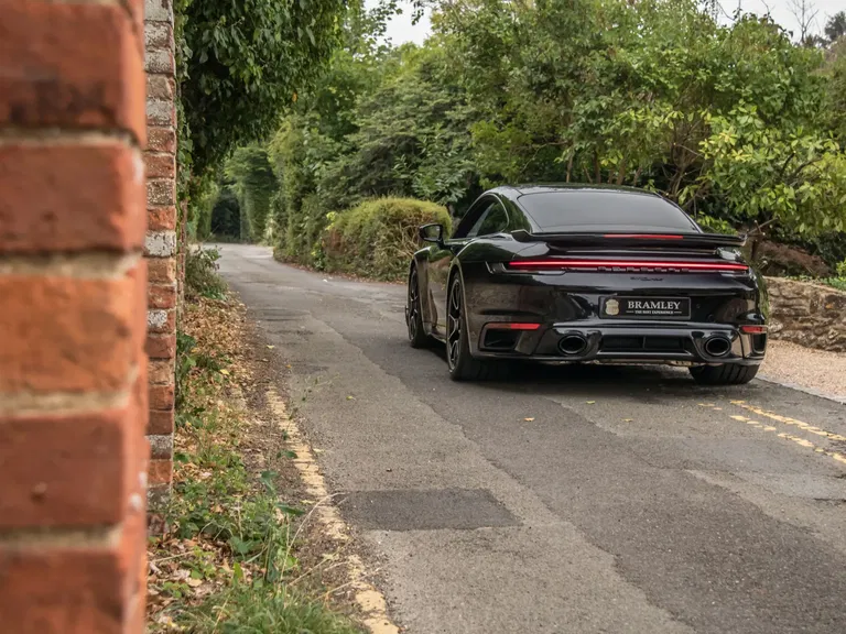 Porsche 992 Turbo
