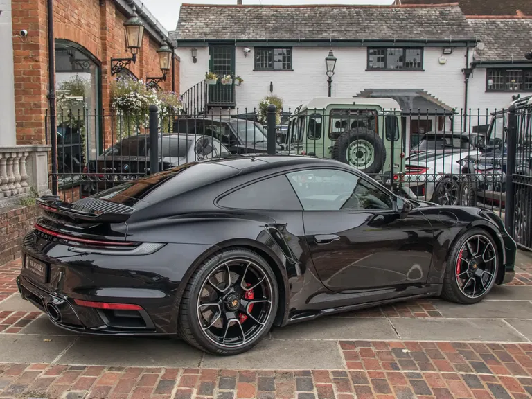 Porsche 992 Turbo