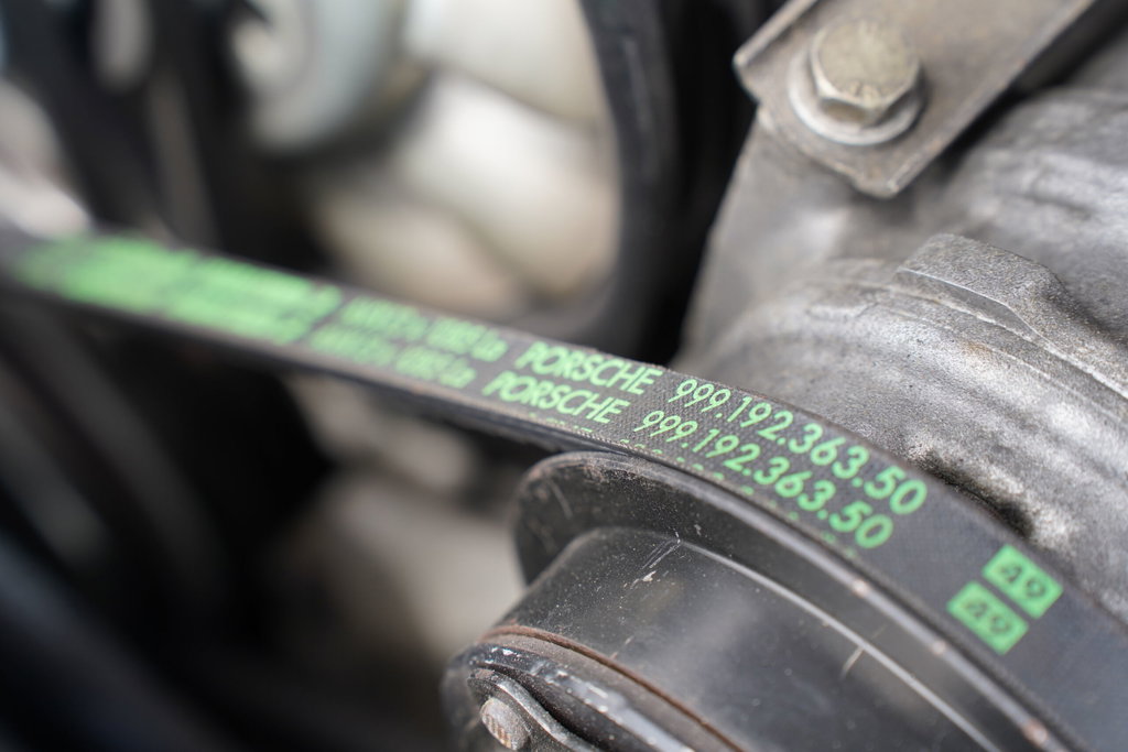 Porsche 993 Carrera 4S