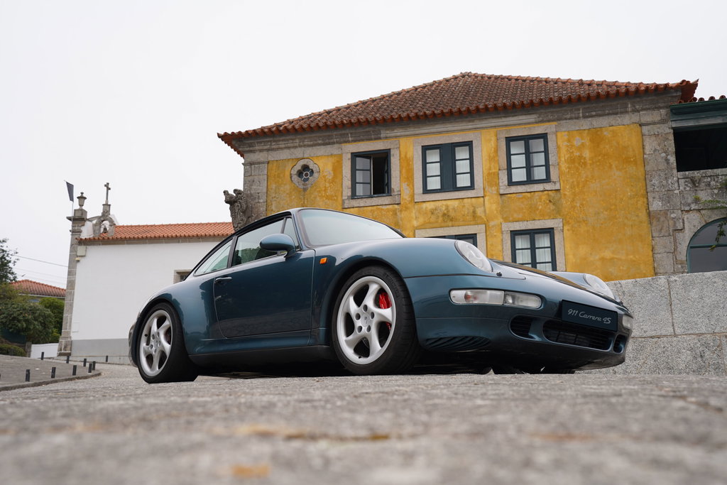 Porsche 993 Carrera 4S