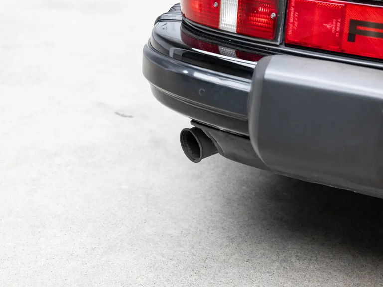 Porsche 911 Carrera 3.2 (US)