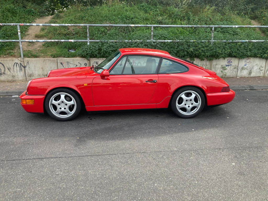 Porsche 964 Carrera 2