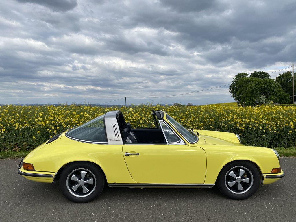 Porsche 911 T (US)