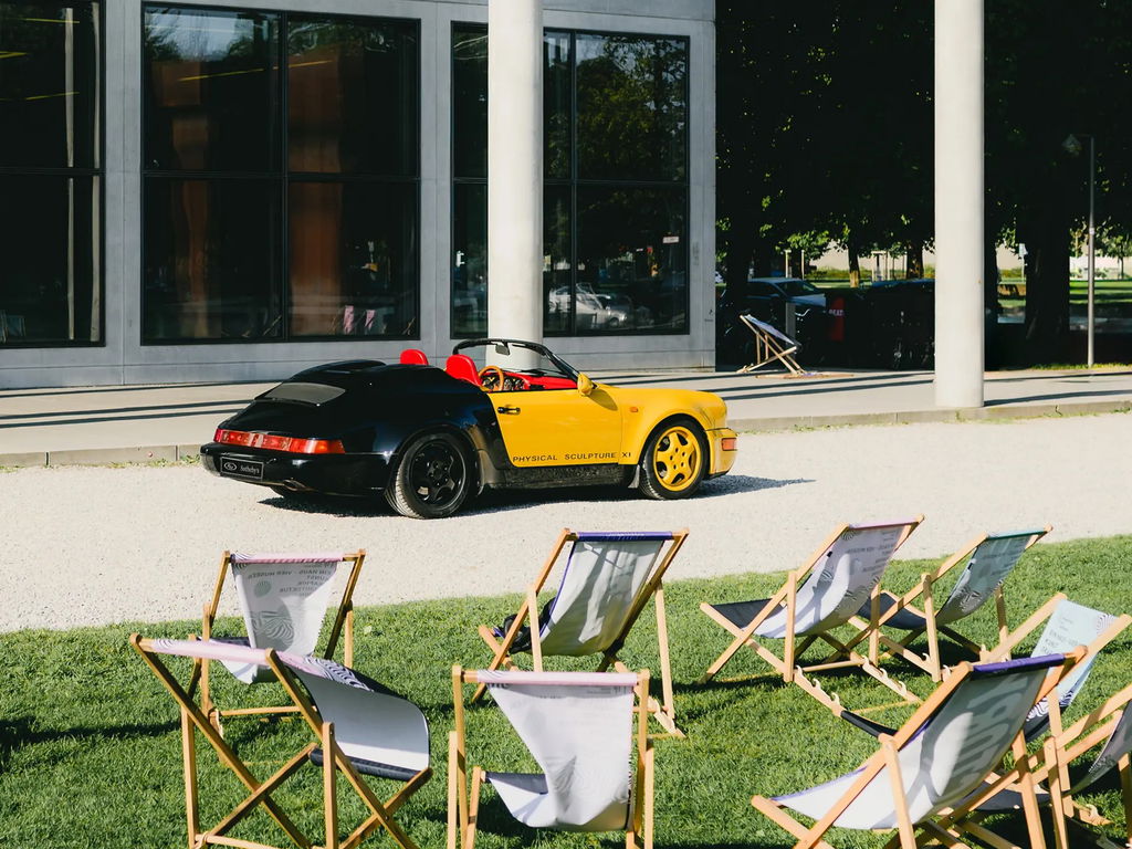 Porsche 964 Carrera 2 Speedster