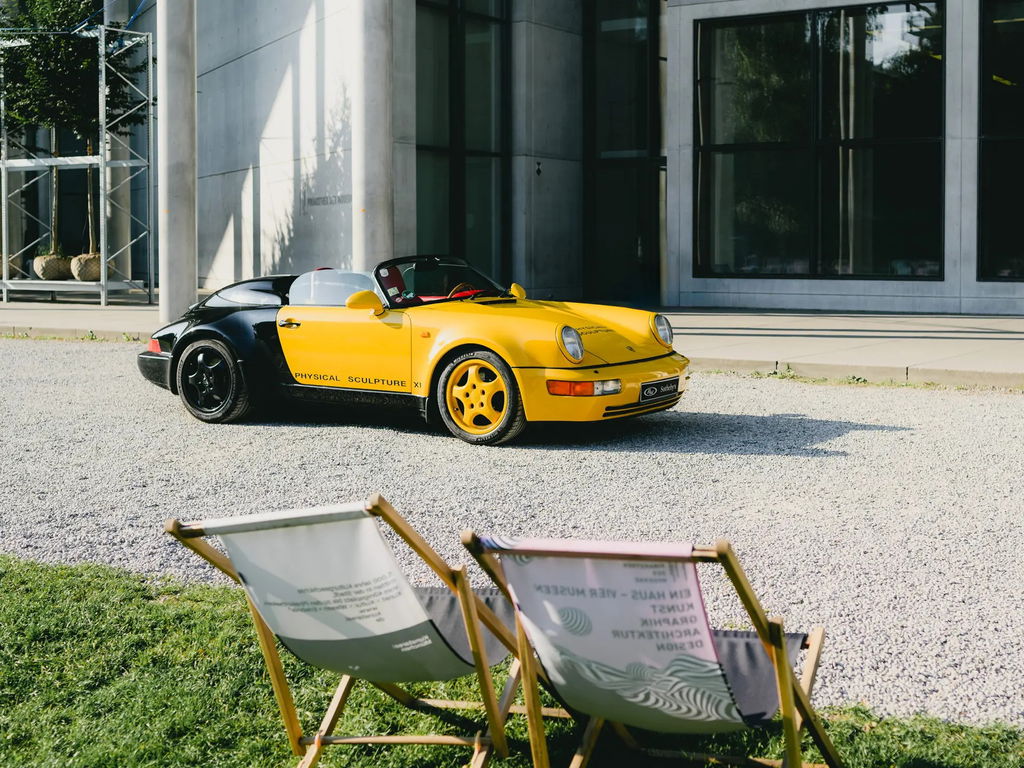 Porsche 964 Carrera 2 Speedster