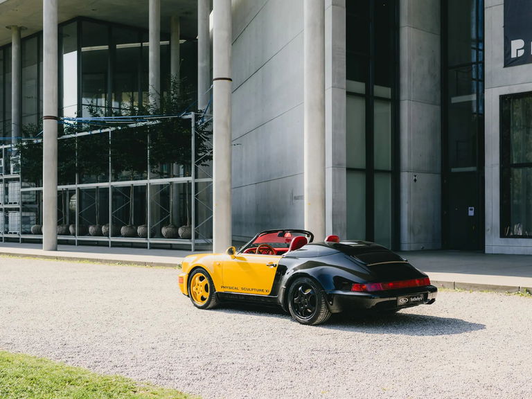 Porsche 964 Carrera 2 Speedster