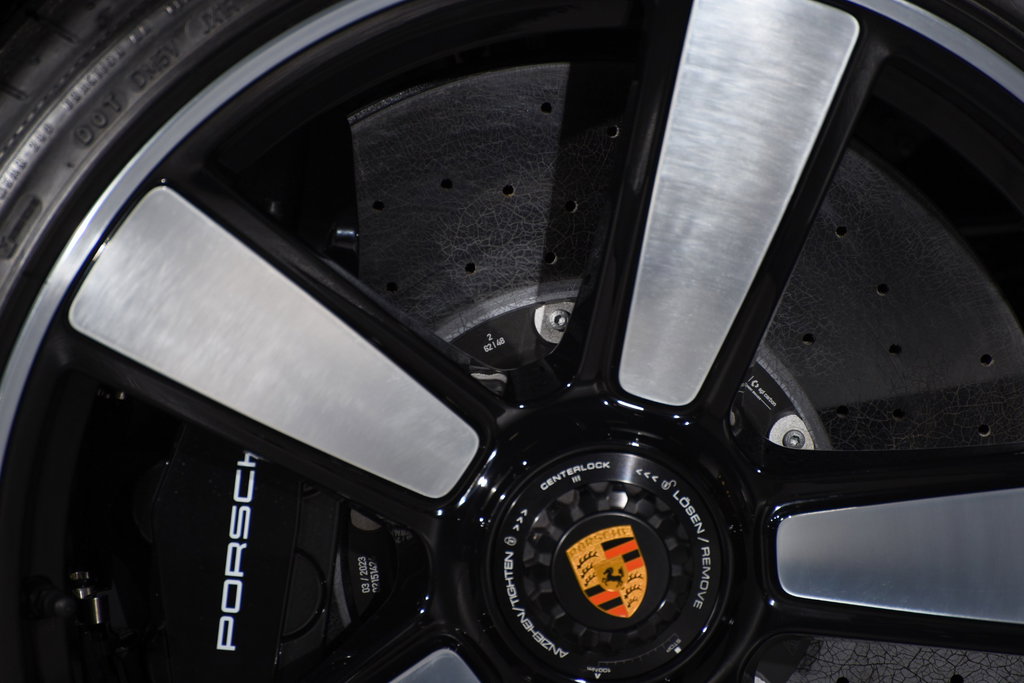 Porsche 992 Sport Classic