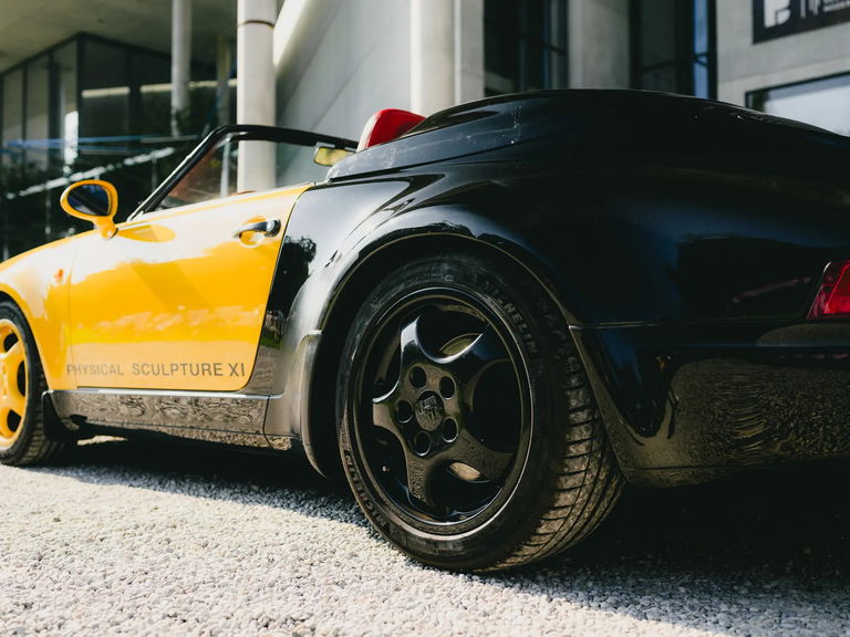 Porsche 964 Carrera 2 Speedster