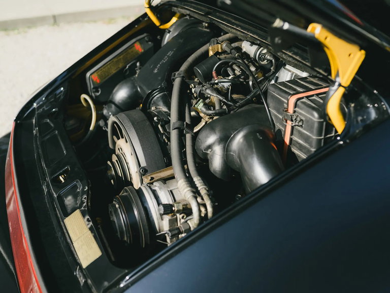 Porsche 964 Carrera 2 Speedster