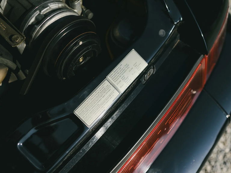 Porsche 964 Carrera 2 Speedster