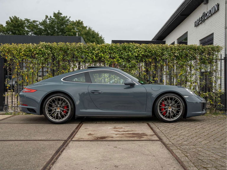 Porsche 991.2 Carrera 4S