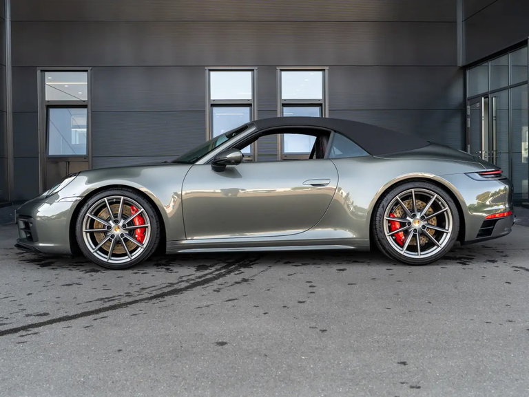 Porsche 992 Carrera GTS