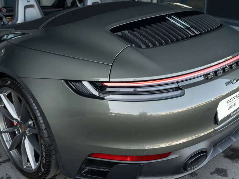 Porsche 992 Carrera GTS