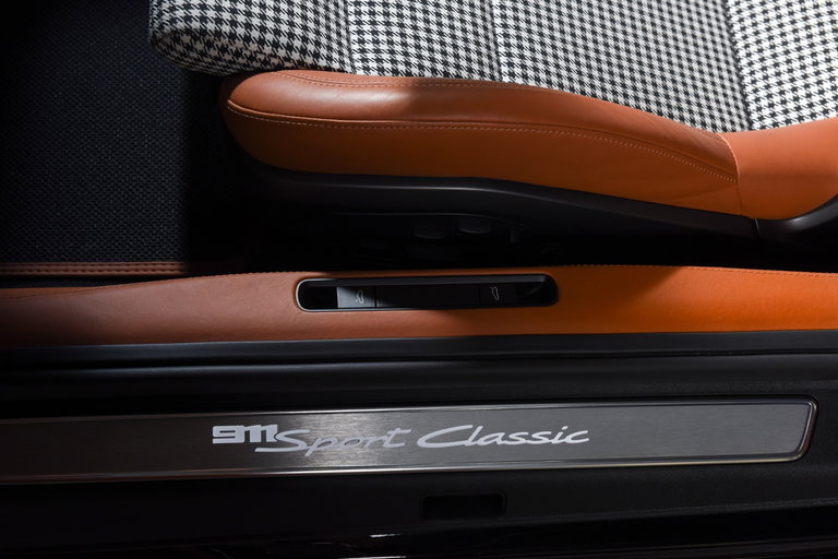 Porsche 992 Sport Classic