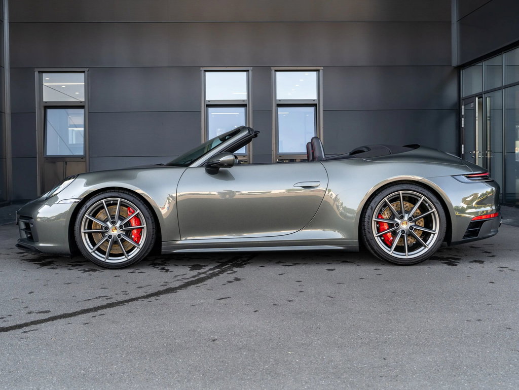 Porsche 992 Carrera GTS
