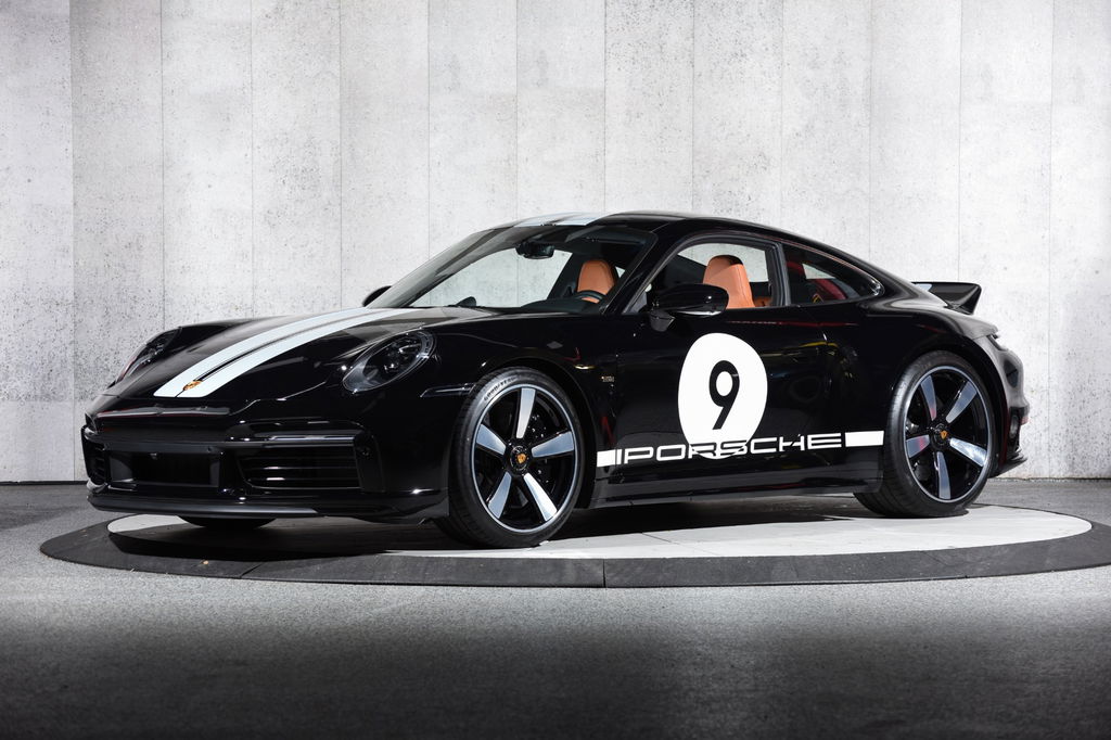 Porsche 992 Sport Classic