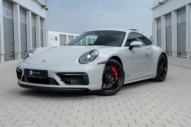 Porsche 992 Carrera GTS