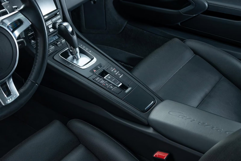 Porsche 991 Carrera GTS