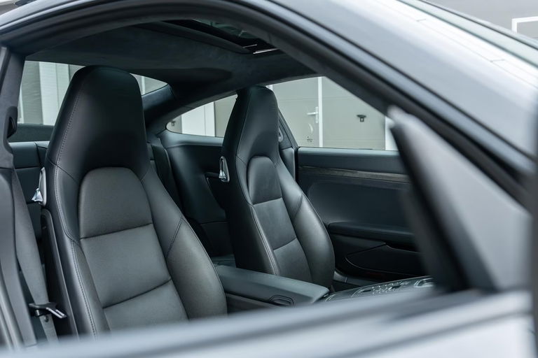 Porsche 991 Carrera GTS