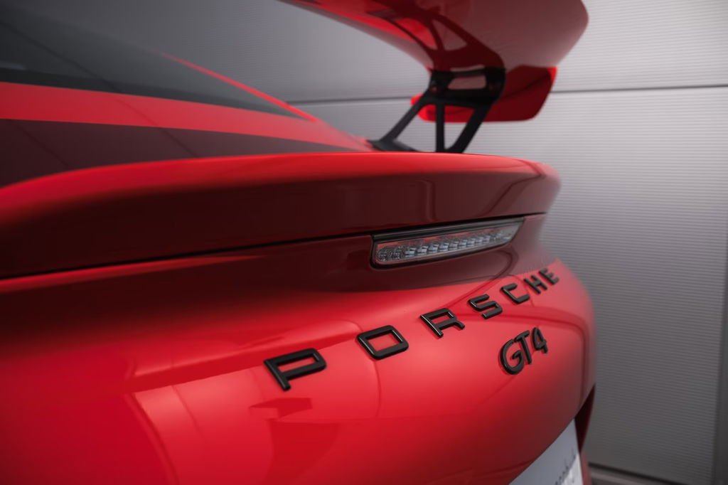 Porsche 981 Cayman GT4